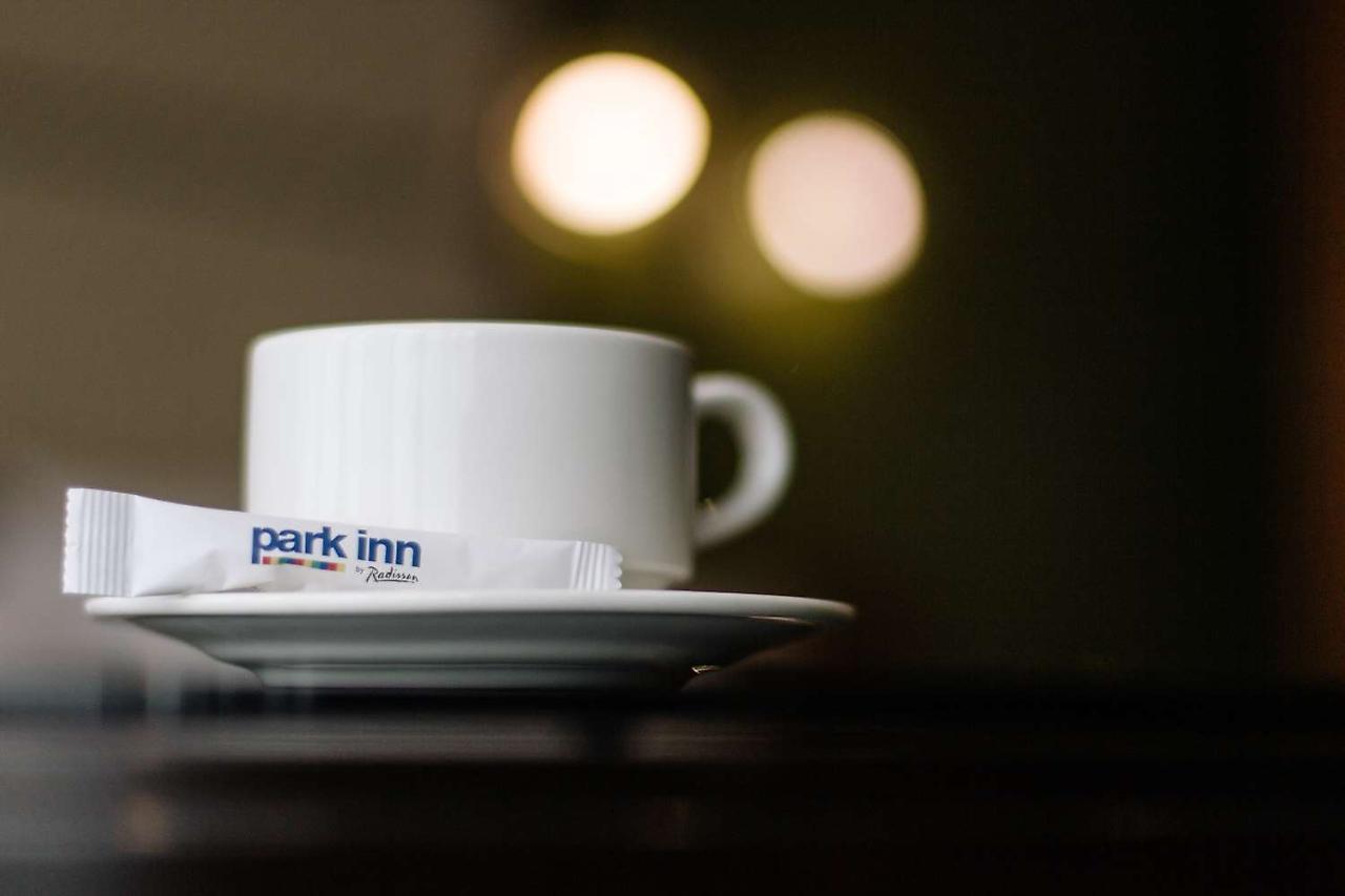 Park Inn By Radisson Izhevsk Hotel Екстер'єр фото