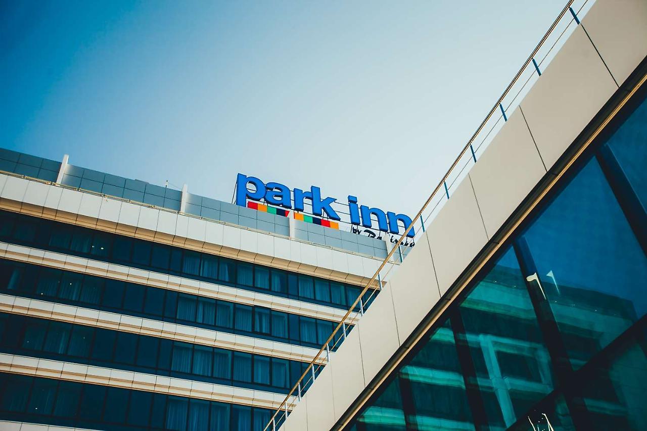 Park Inn By Radisson Izhevsk Hotel Екстер'єр фото